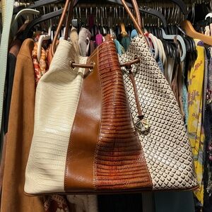 Brahmin bucket -satchel shoulder bag two tone brown cream snake print excellent